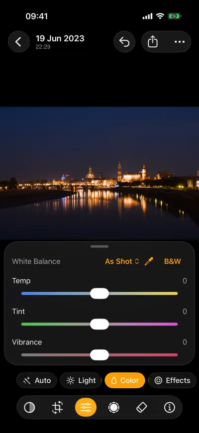 The Color group for a night street, white balance and Temp